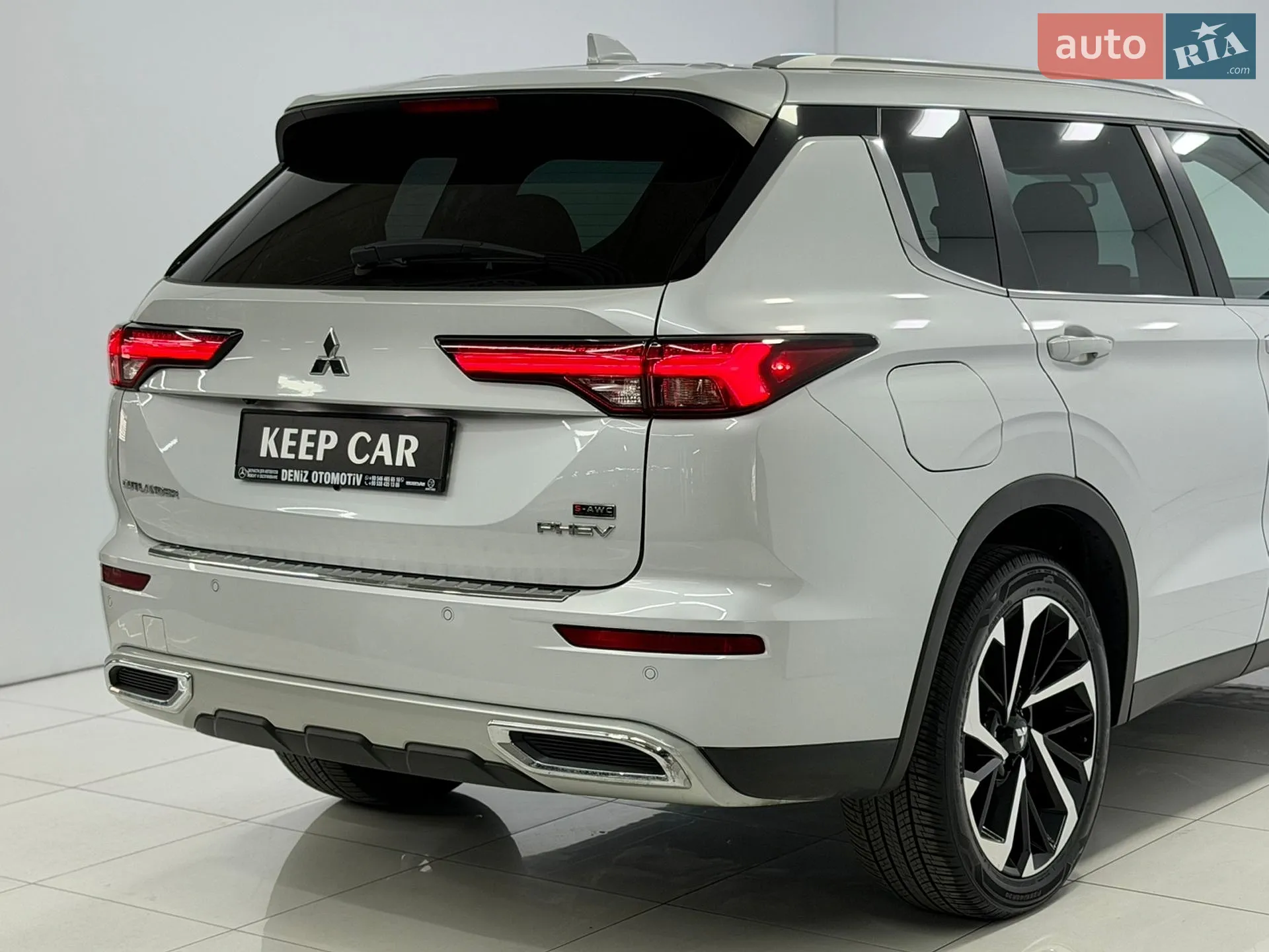 2023 Mitsubishi Outlander - мініатюра 13
