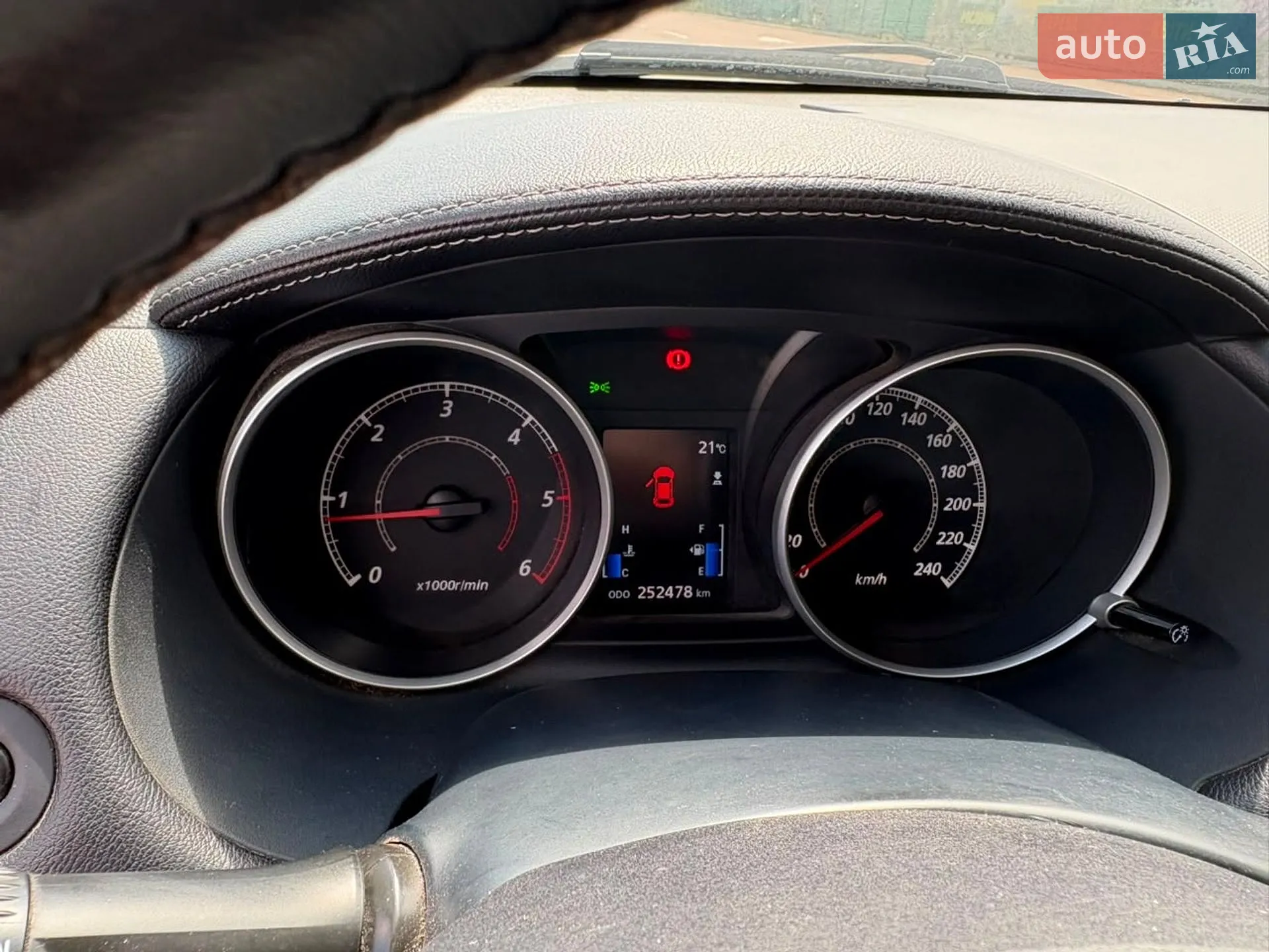 2010 Mitsubishi Outlander - мініатюра 9