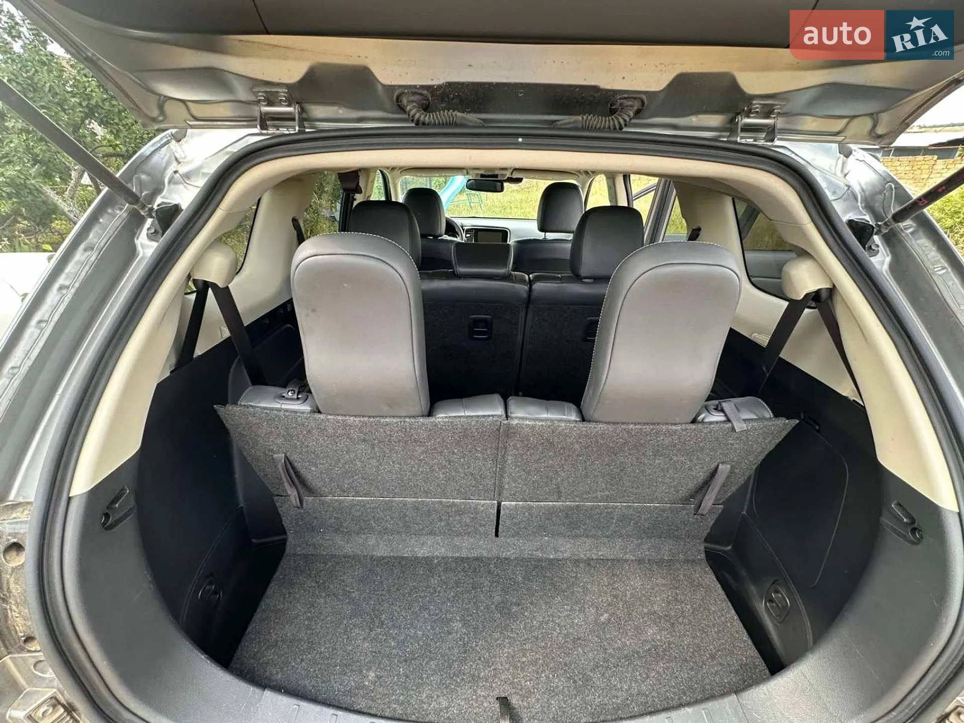 2019 Mitsubishi Outlander - мініатюра 14