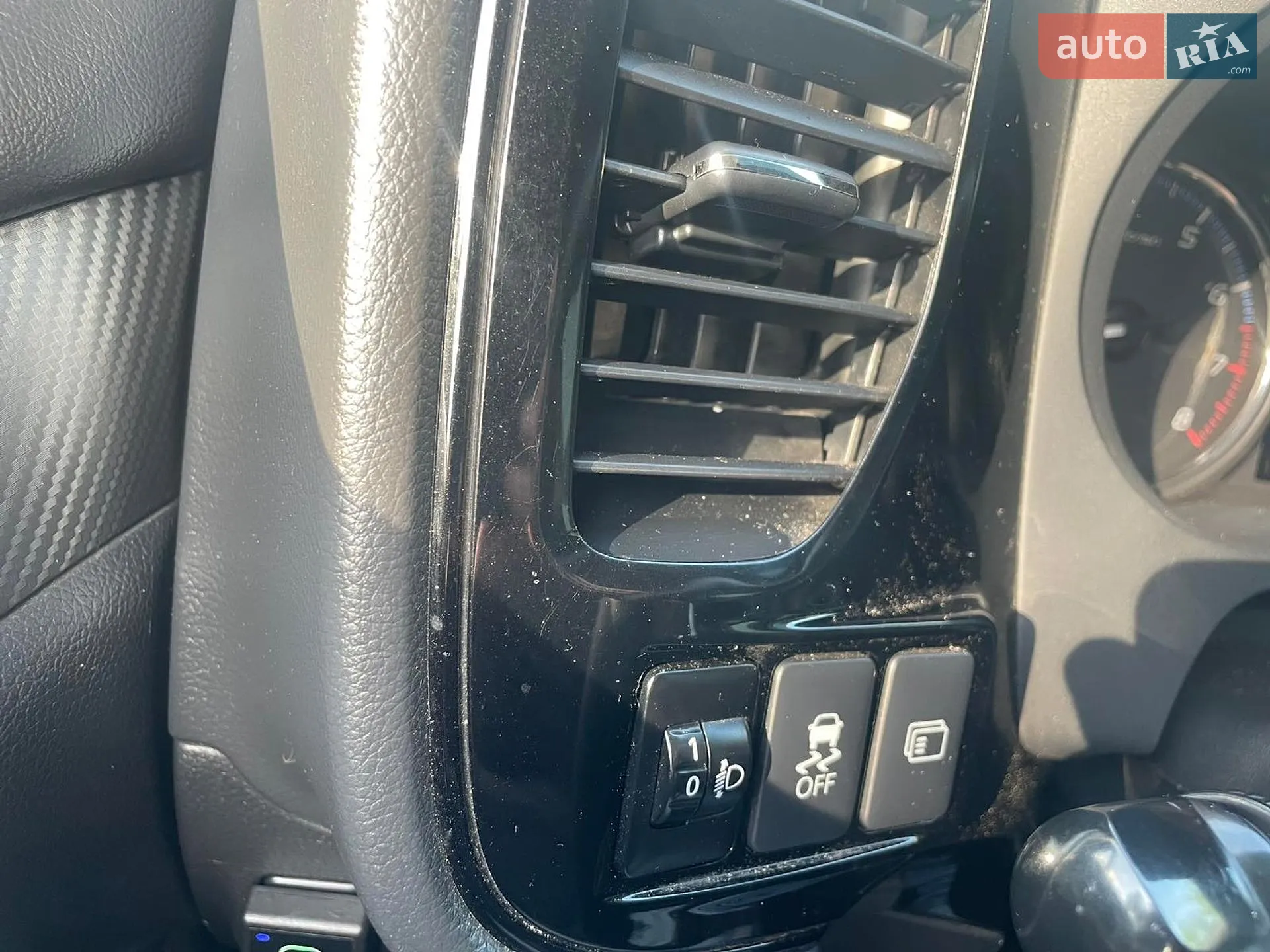 2016 Mitsubishi Outlander - мініатюра 29