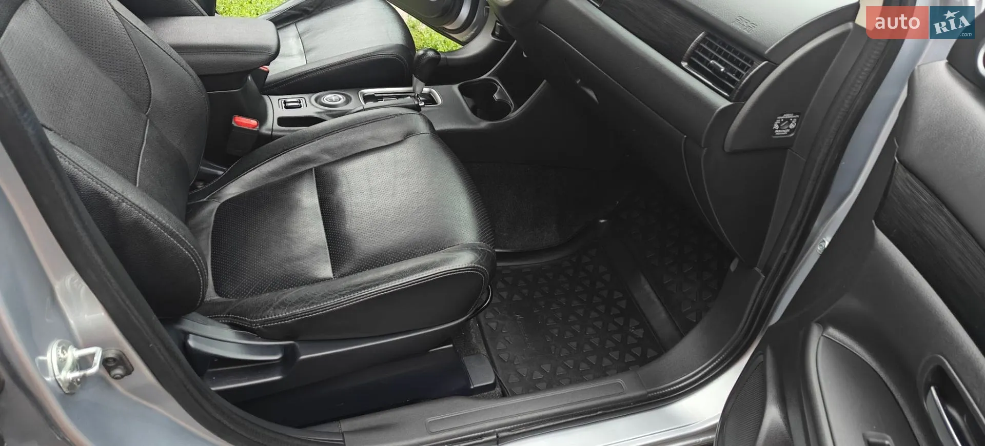 2016 Mitsubishi Outlander - мініатюра 25