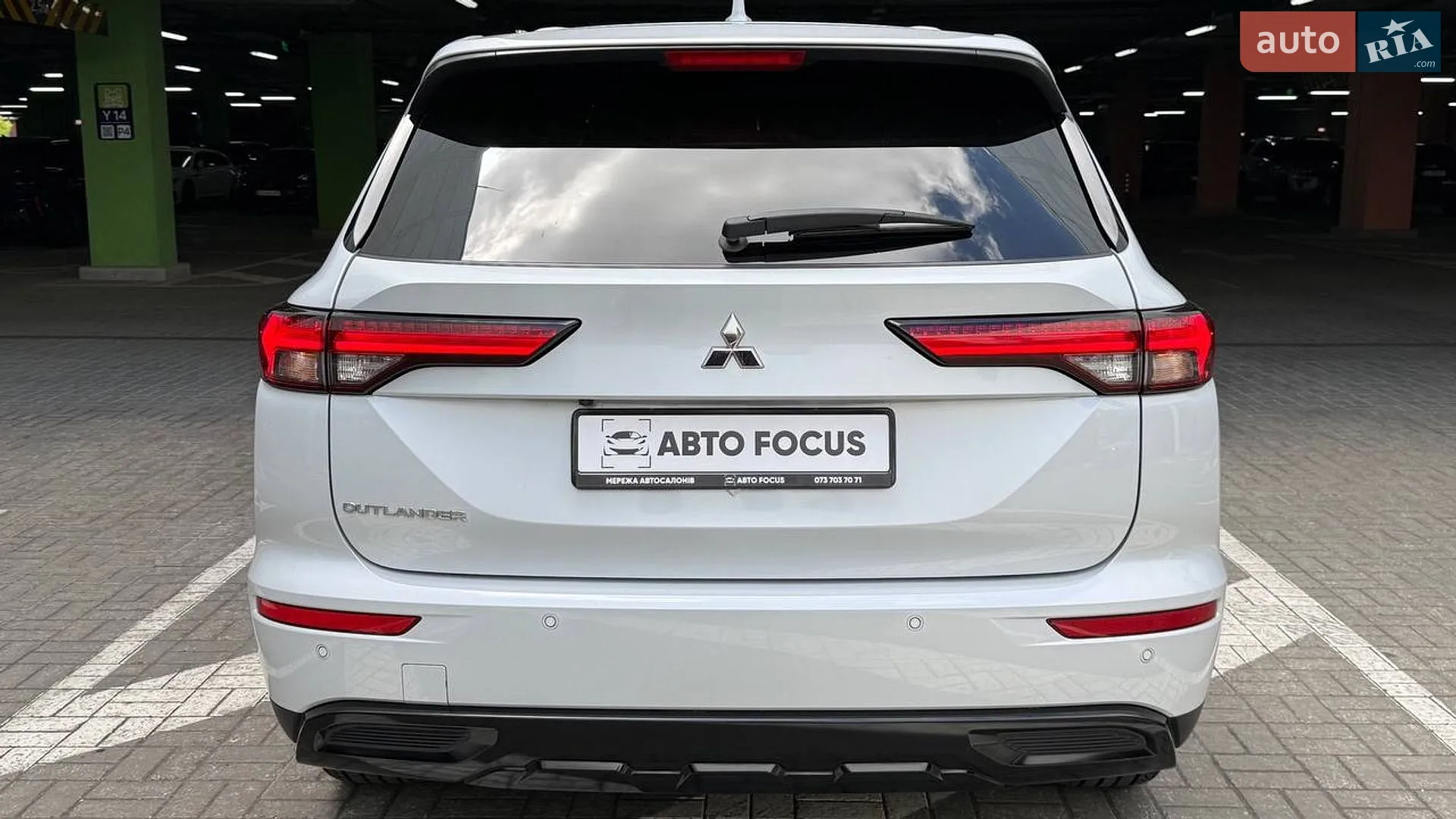 2022 Mitsubishi Outlander - мініатюра 9