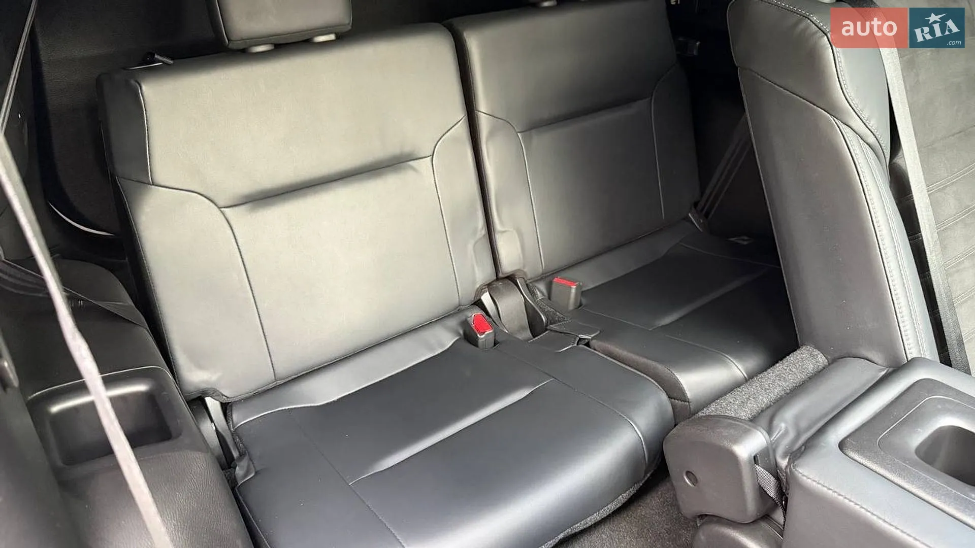 2022 Mitsubishi Outlander - мініатюра 15
