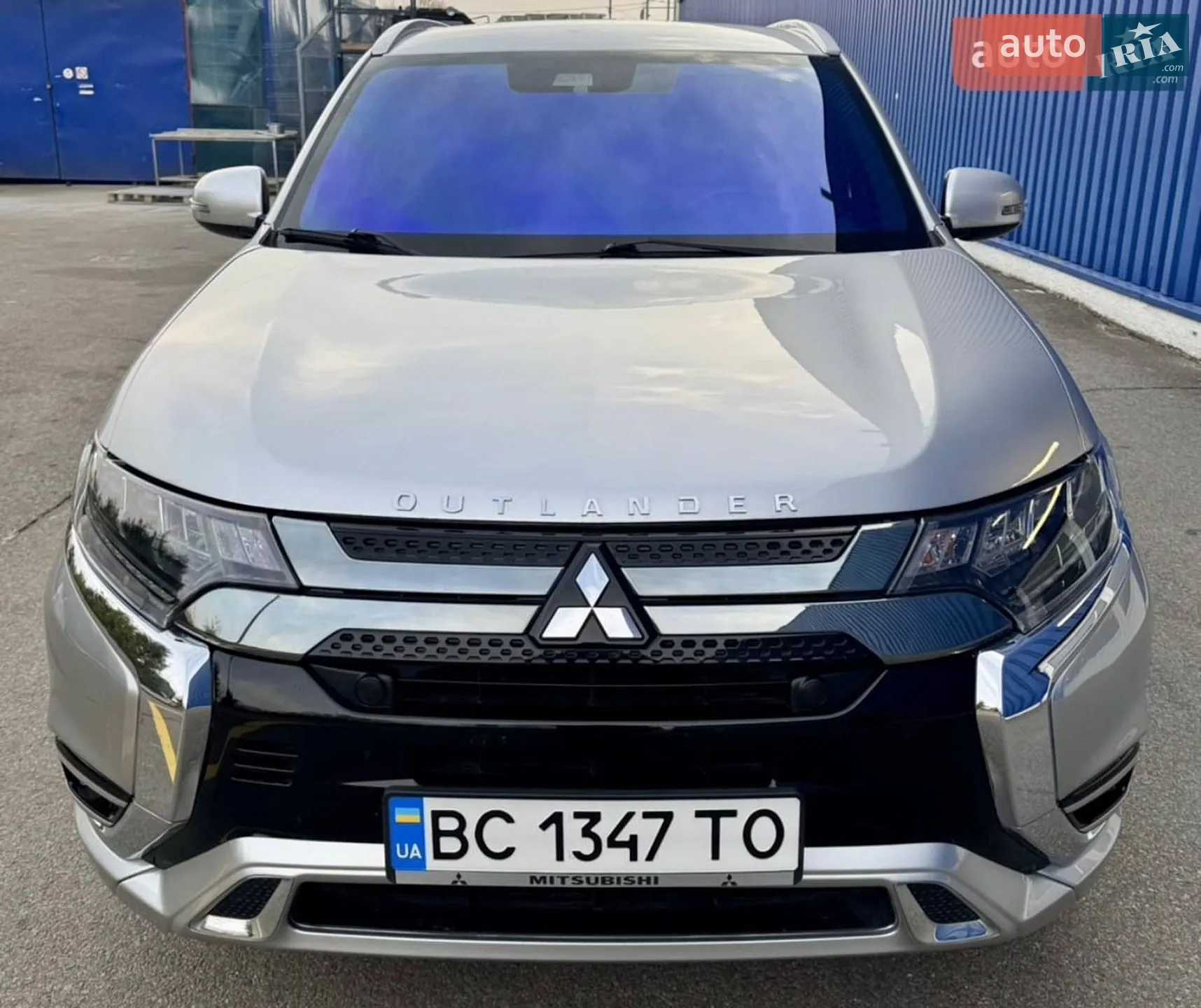 2020 Mitsubishi Outlander - мініатюра 2