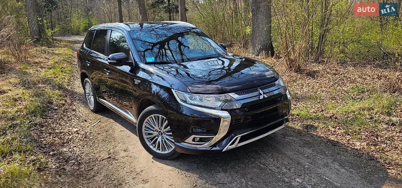 2018 Mitsubishi Outlander - мініатюра 14