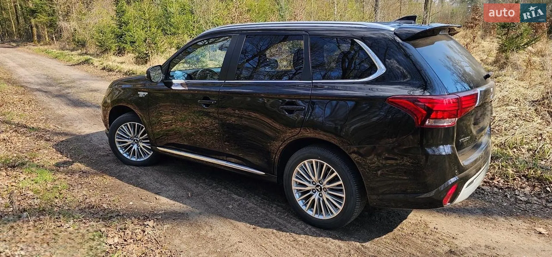 2018 Mitsubishi Outlander - мініатюра 14