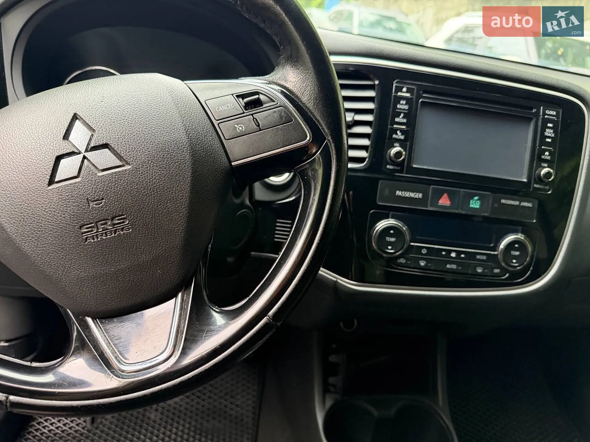 2015 Mitsubishi Outlander - мініатюра 5