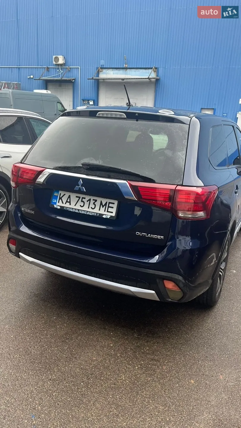 2015 Mitsubishi Outlander - мініатюра 14