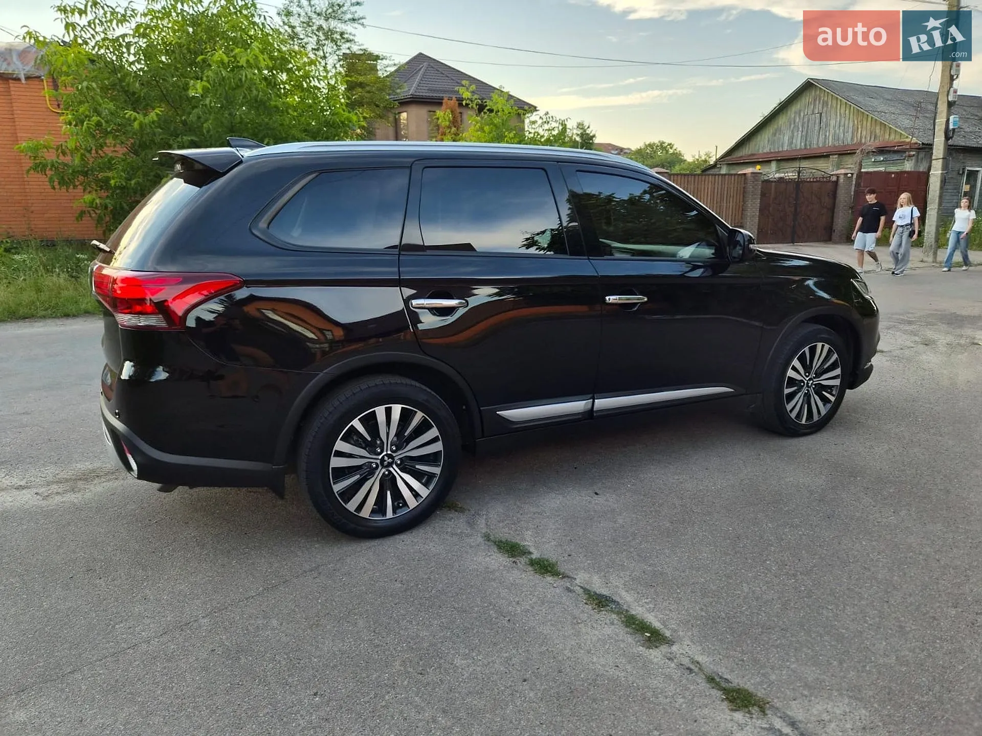 2019 Mitsubishi Outlander - мініатюра 14