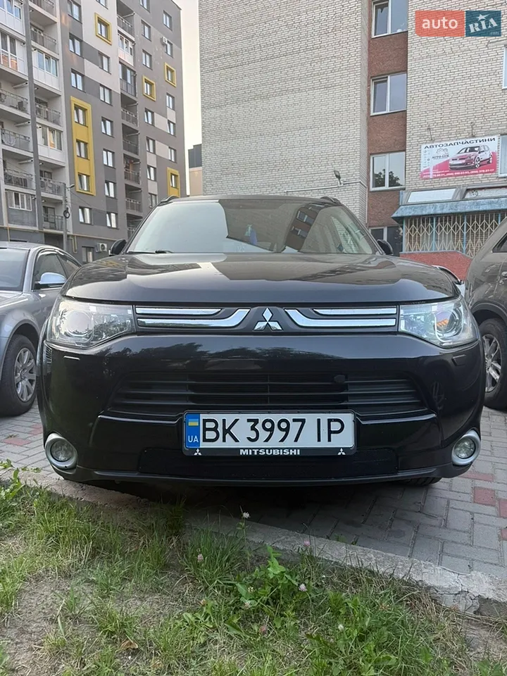 2013 Mitsubishi Outlander - мініатюра 49