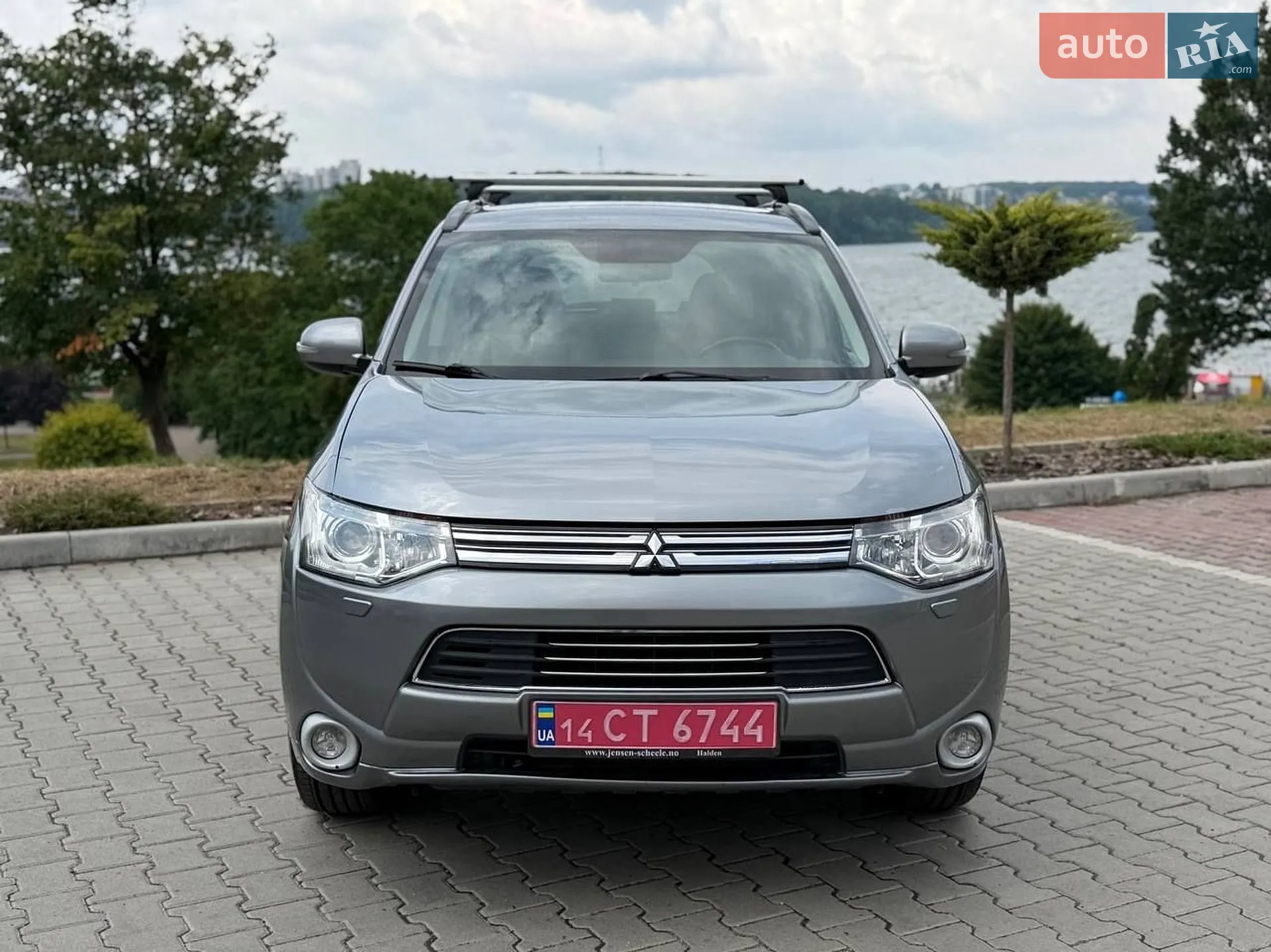 2014 Mitsubishi Outlander - мініатюра 5