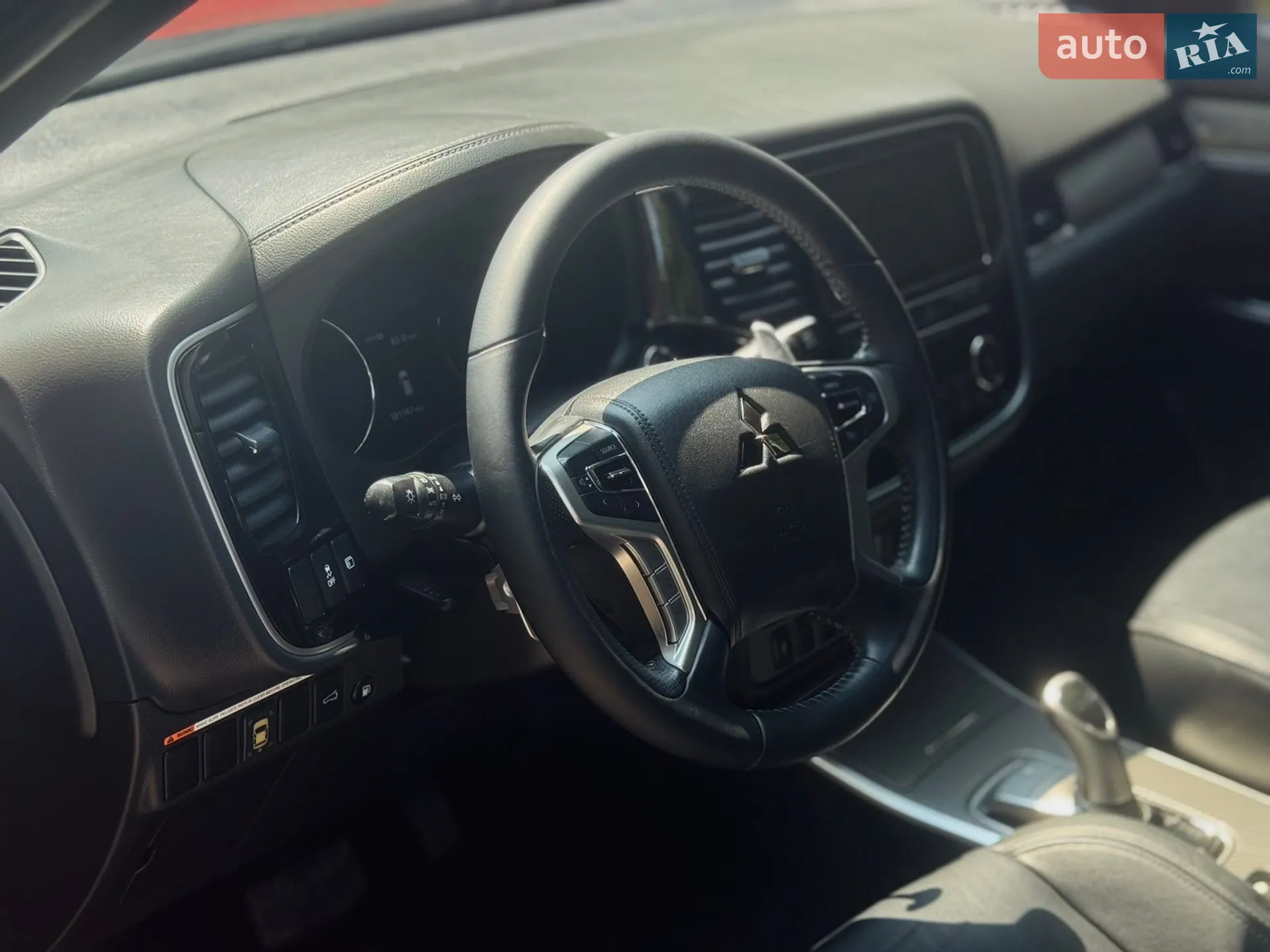 2019 Mitsubishi Outlander - мініатюра 10