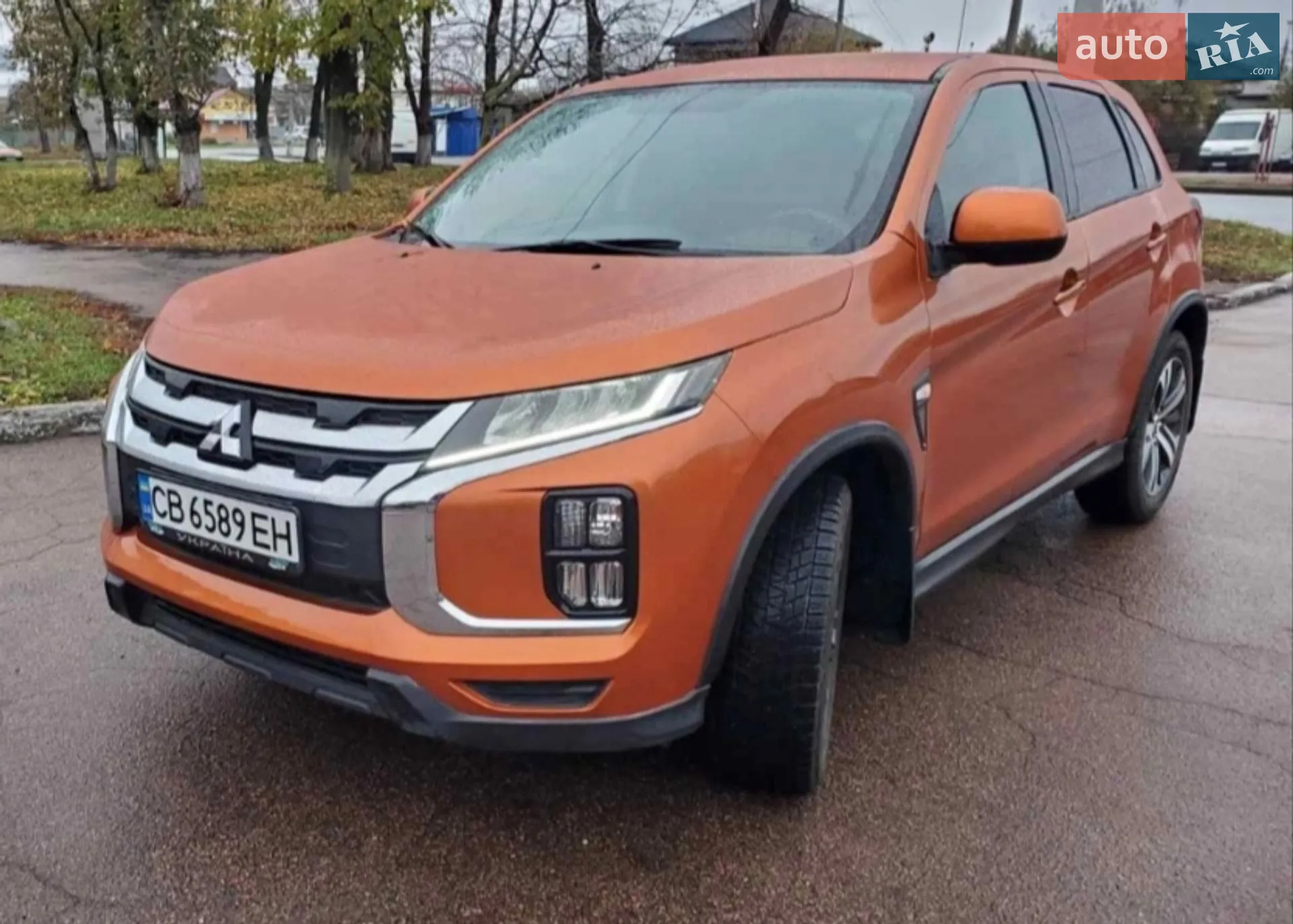 2019 Mitsubishi Outlander - мініатюра 2
