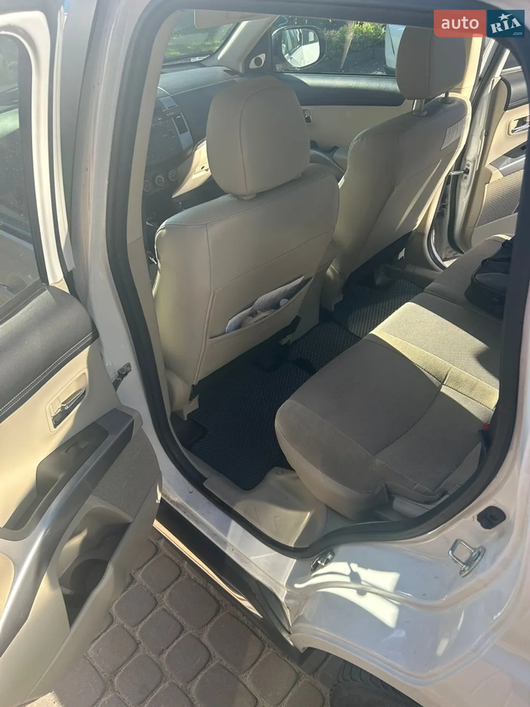 2011 Mitsubishi Outlander - мініатюра 11