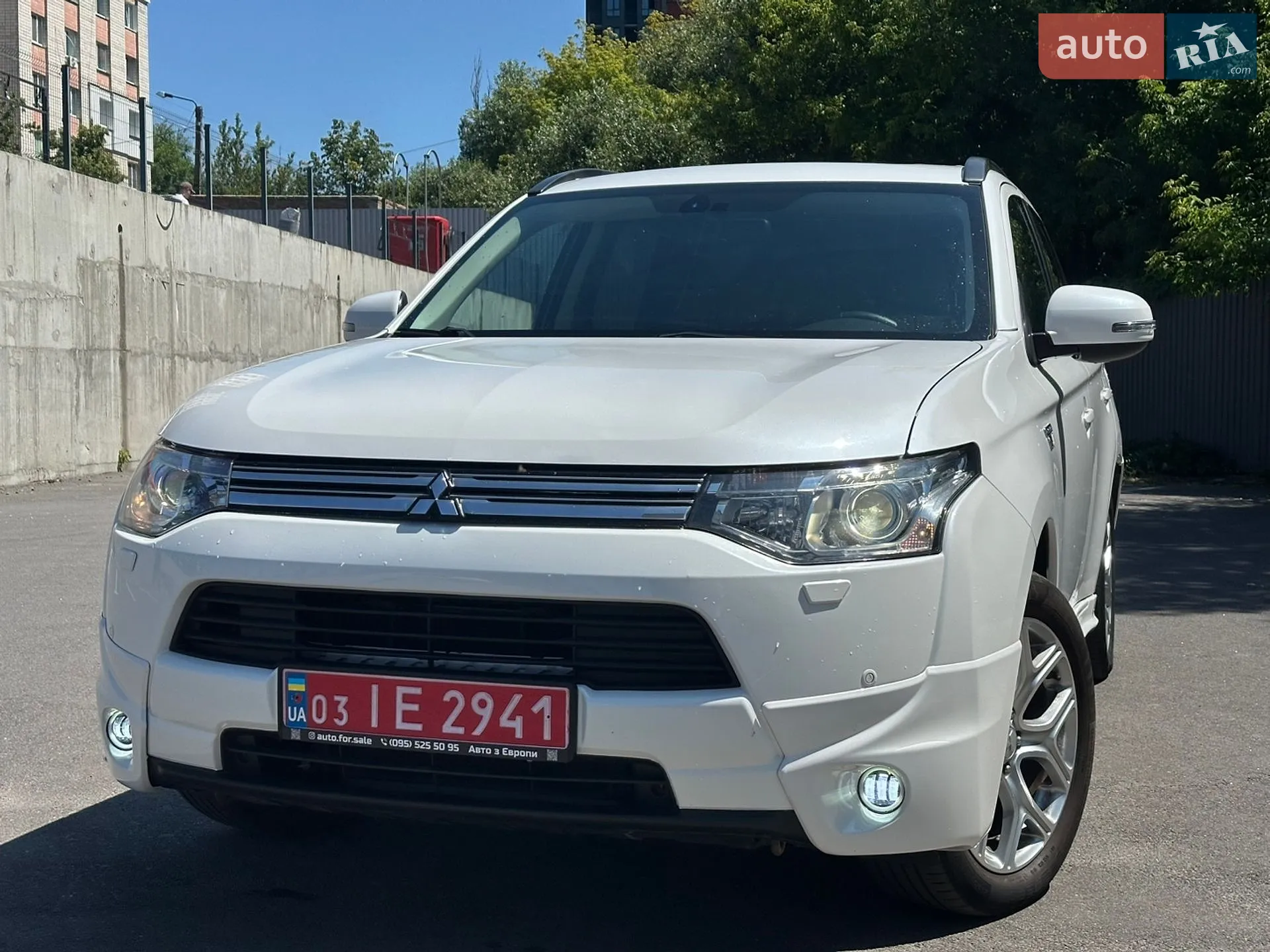 2014 Mitsubishi Outlander - мініатюра 11