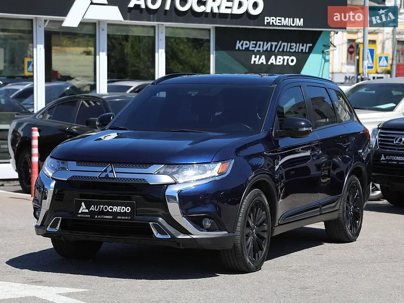 Mitsubishi Outlander 2020