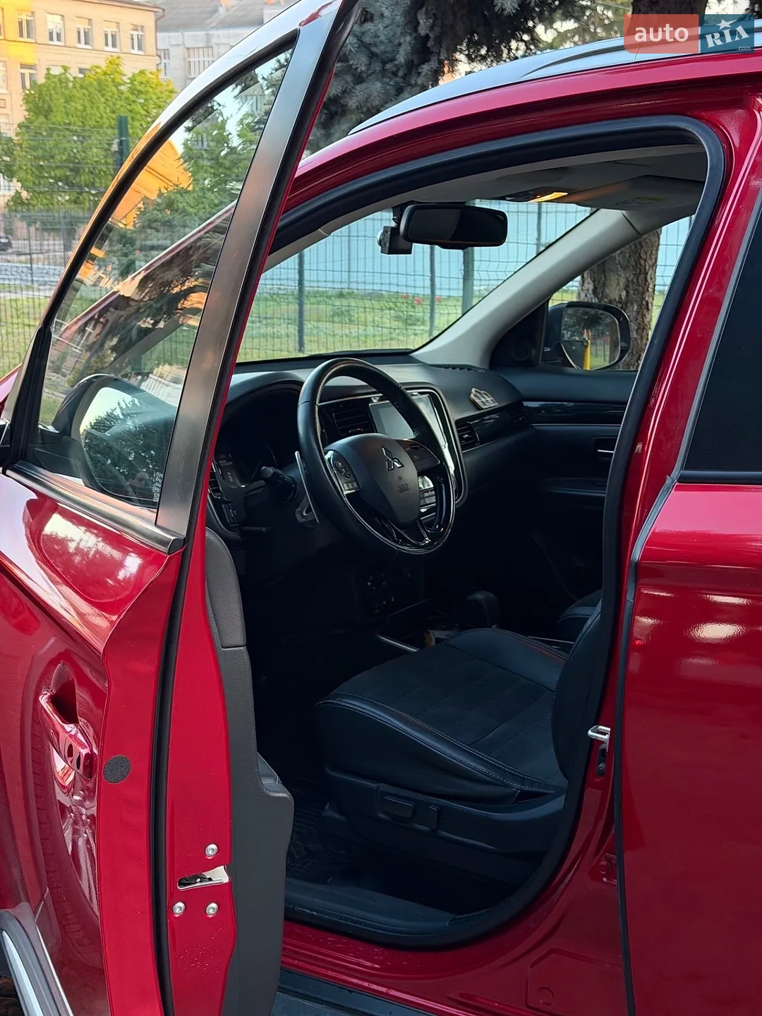 2019 Mitsubishi Outlander - мініатюра 6