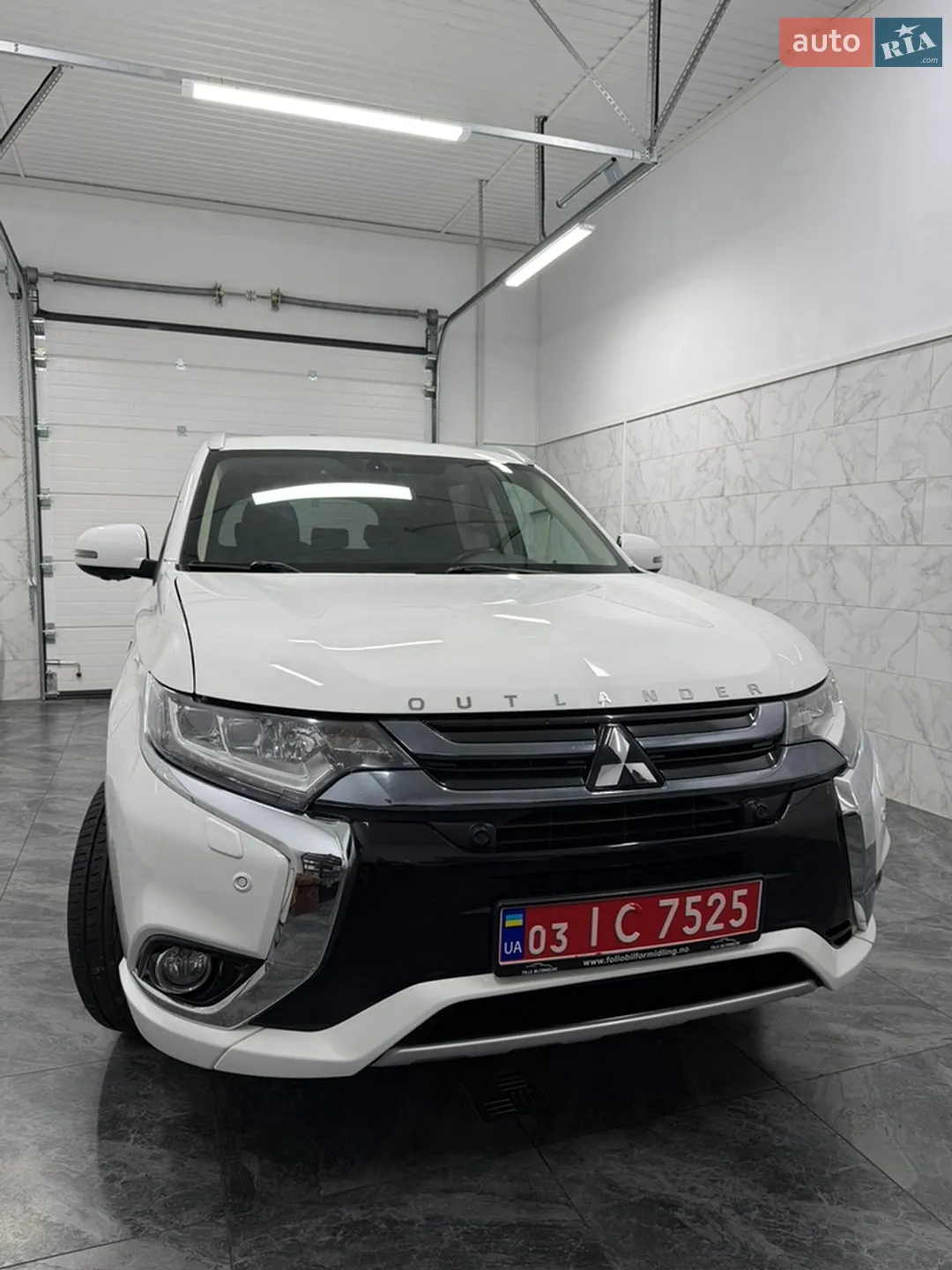 2016 Mitsubishi Outlander - мініатюра 8