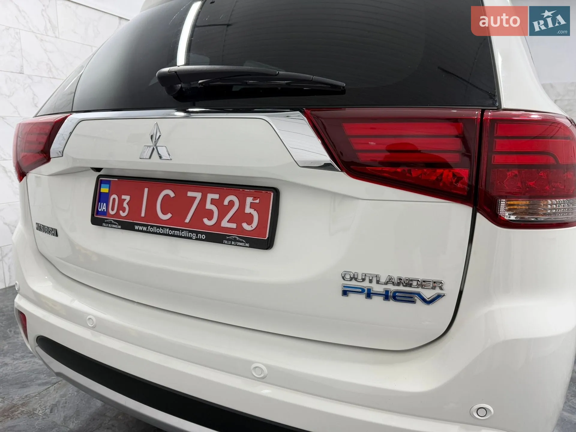 2016 Mitsubishi Outlander - мініатюра 21