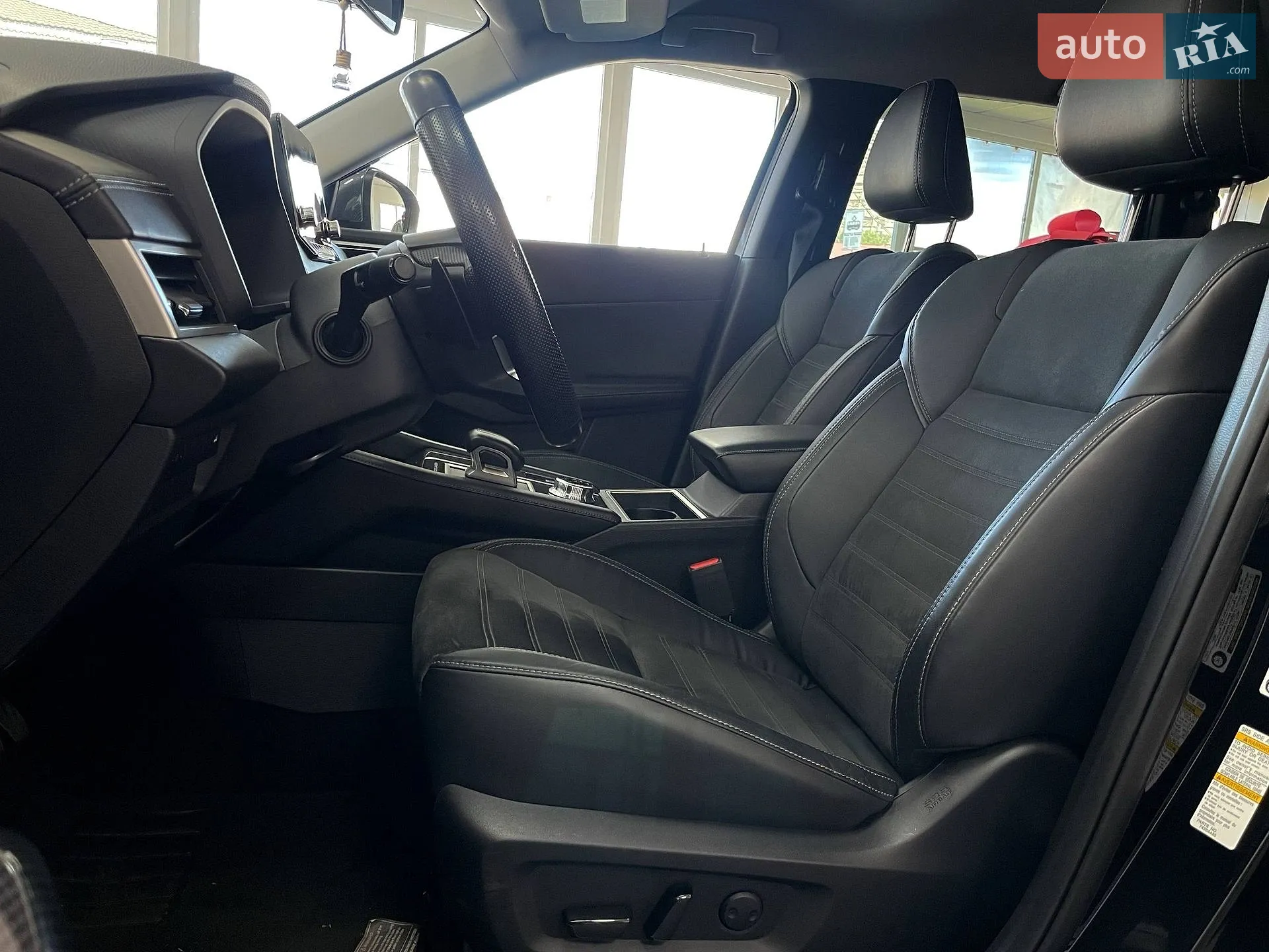 2022 Mitsubishi Outlander - мініатюра 19