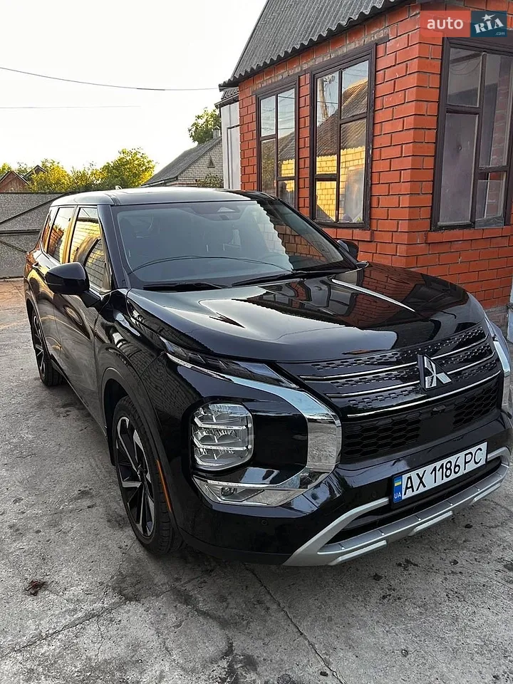 2021 Mitsubishi Outlander - мініатюра 30