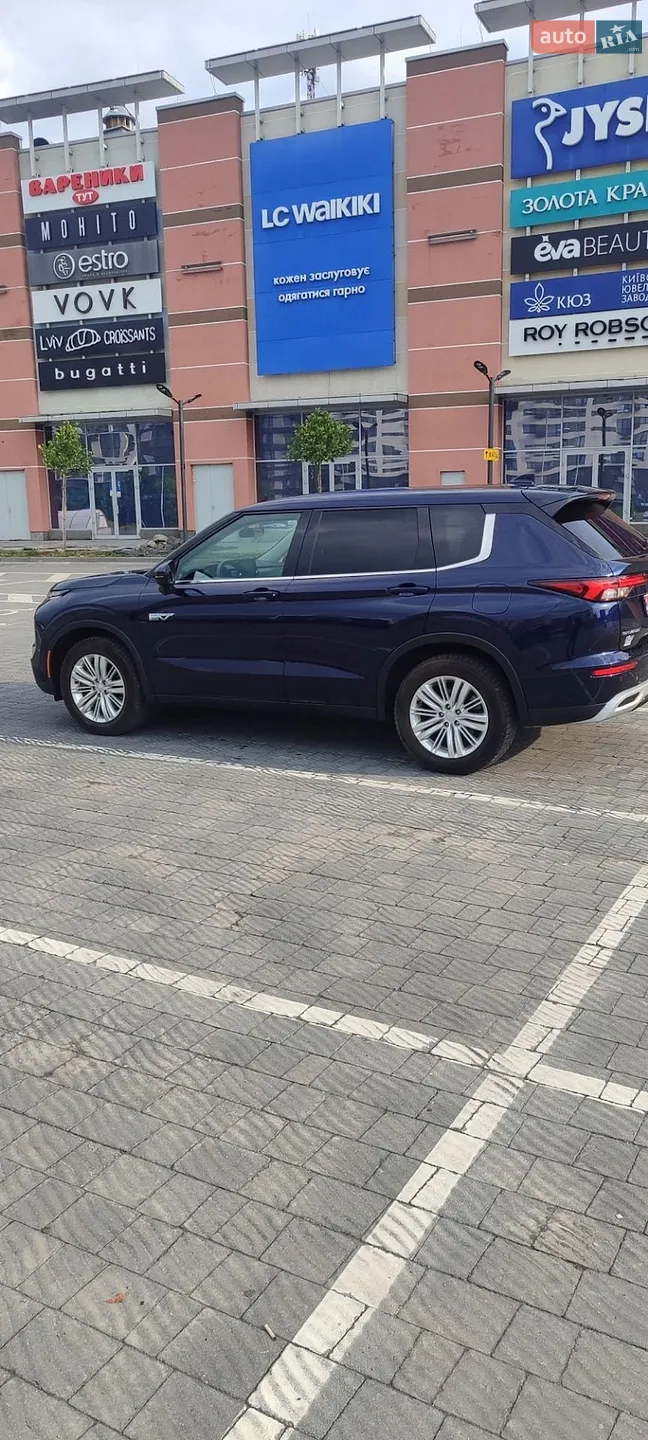 2024 Mitsubishi Outlander - мініатюра 17