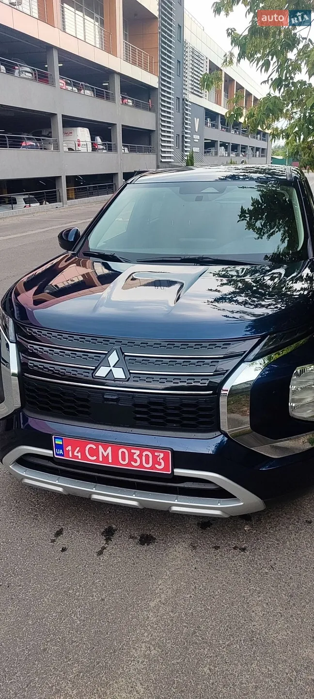 2024 Mitsubishi Outlander - мініатюра 27