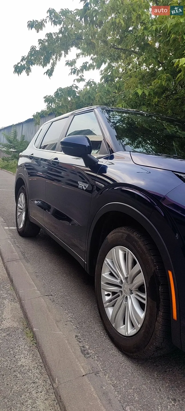 2024 Mitsubishi Outlander - мініатюра 33
