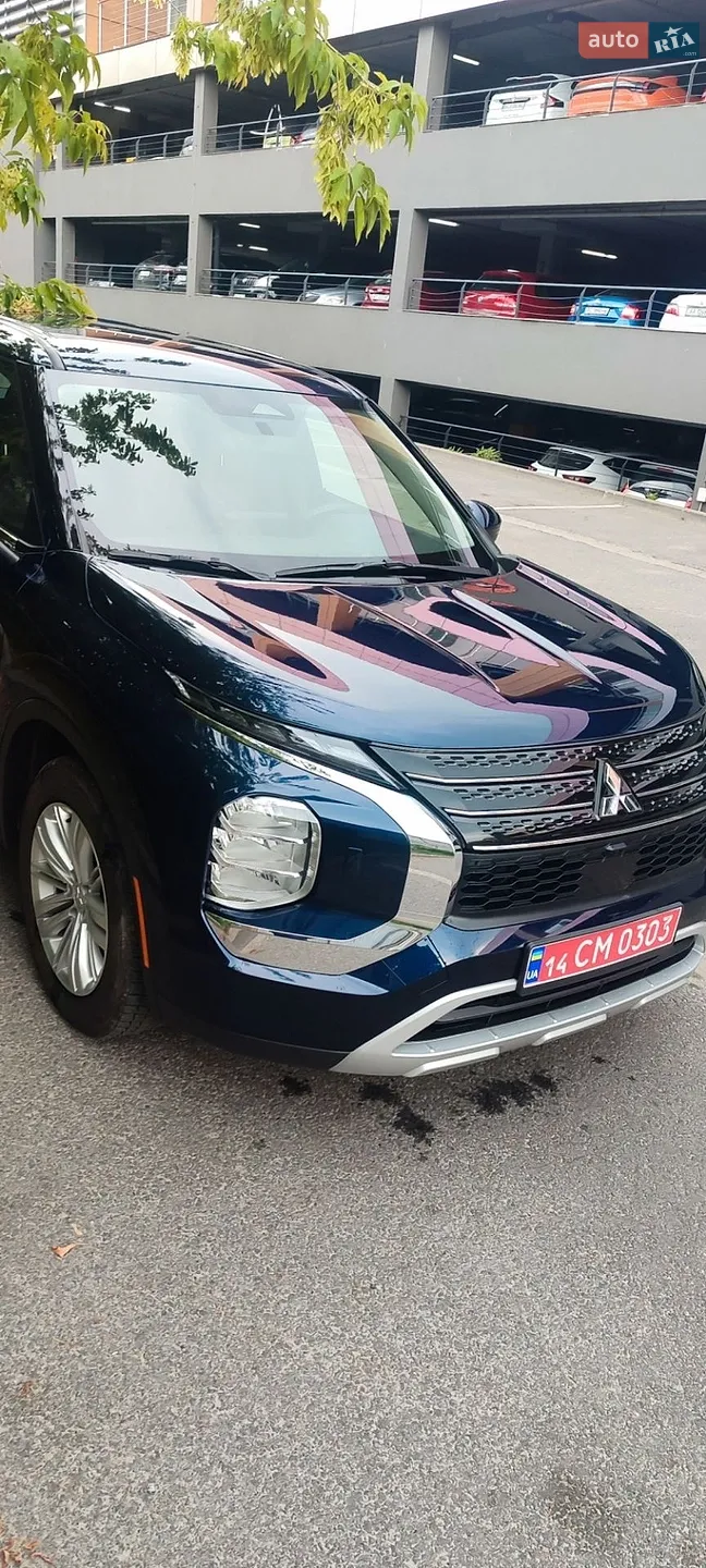 2024 Mitsubishi Outlander - мініатюра 39