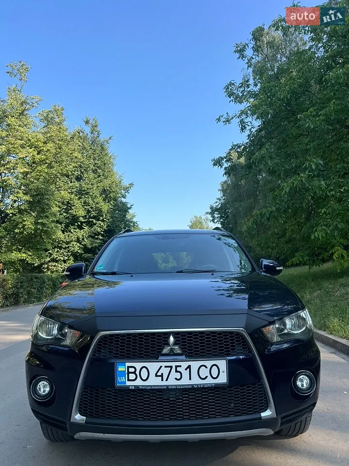 2010 Mitsubishi Outlander - мініатюра 20
