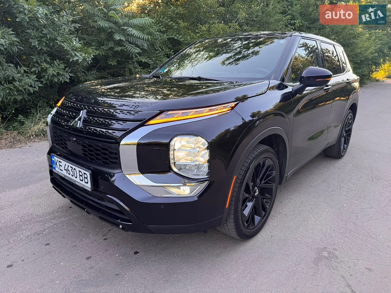 2021 Mitsubishi Outlander - мініатюра 18