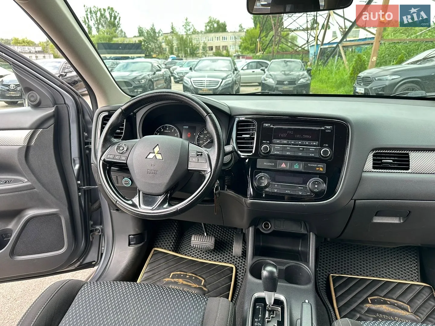 2016 Mitsubishi Outlander - мініатюра 19