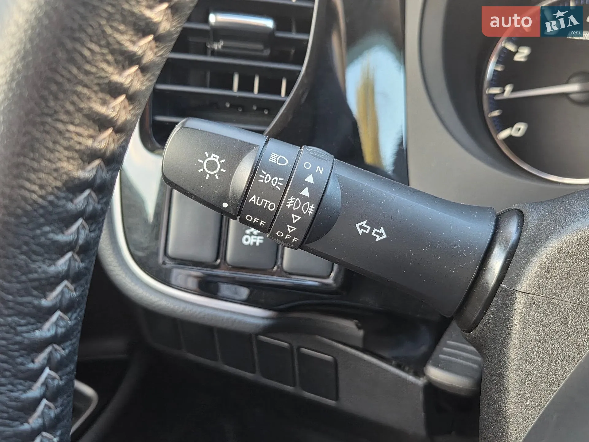 2021 Mitsubishi Outlander - мініатюра 33