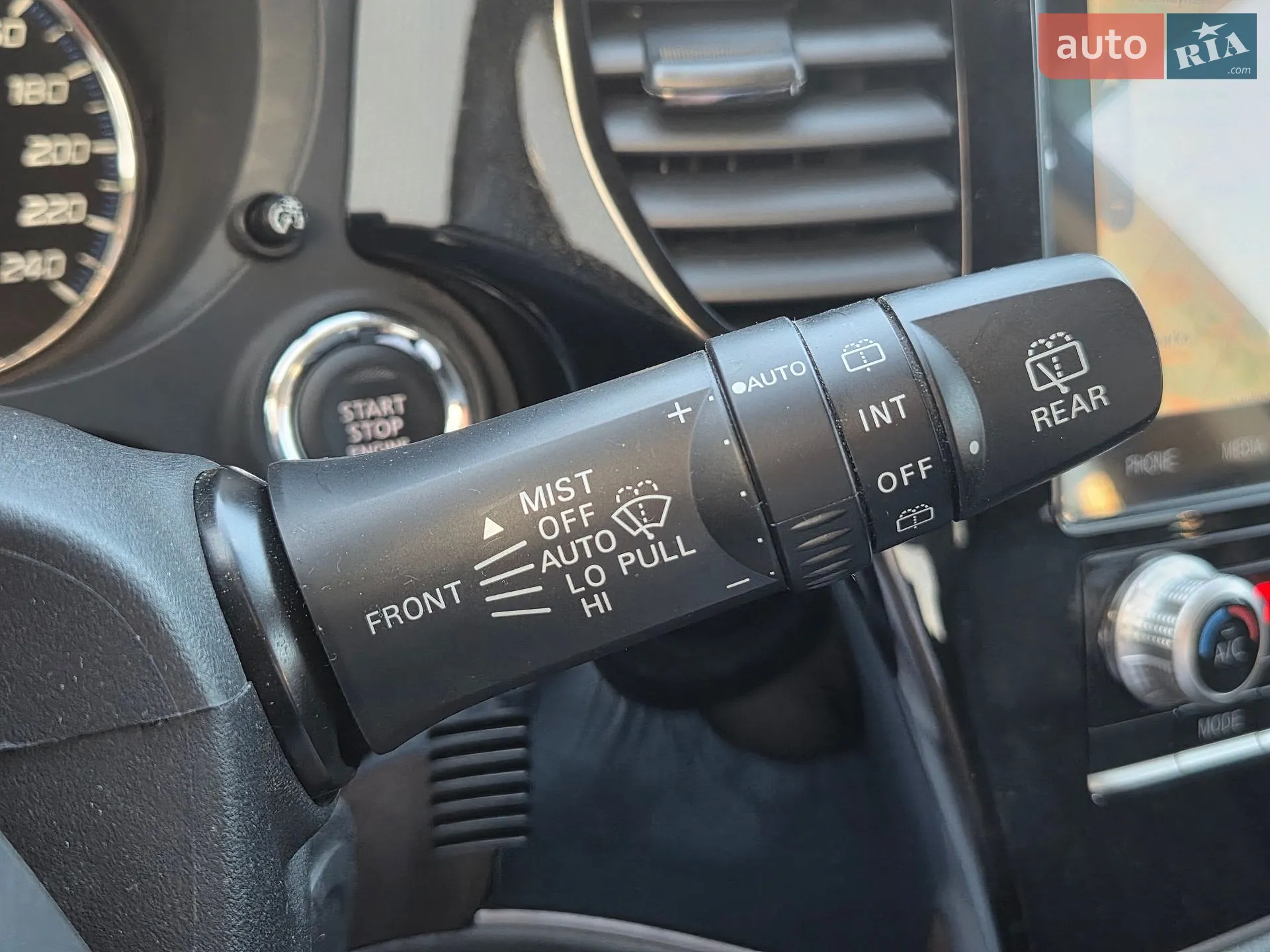 2021 Mitsubishi Outlander - мініатюра 34