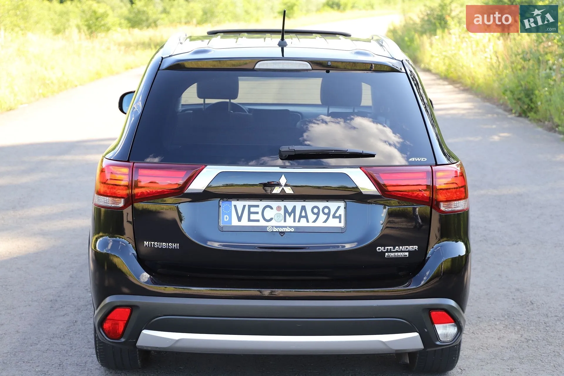 2016 Mitsubishi Outlander - мініатюра 10