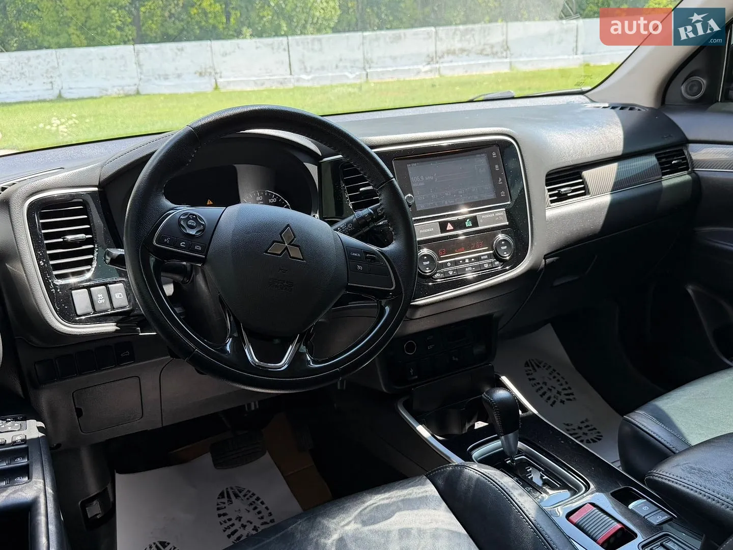 2019 Mitsubishi Outlander - мініатюра 8