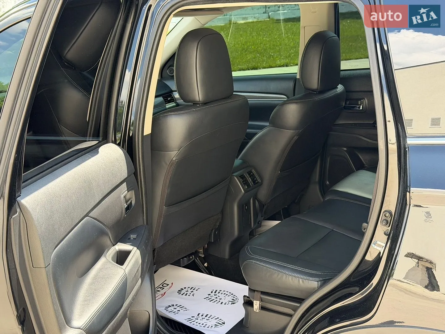 2019 Mitsubishi Outlander - мініатюра 41