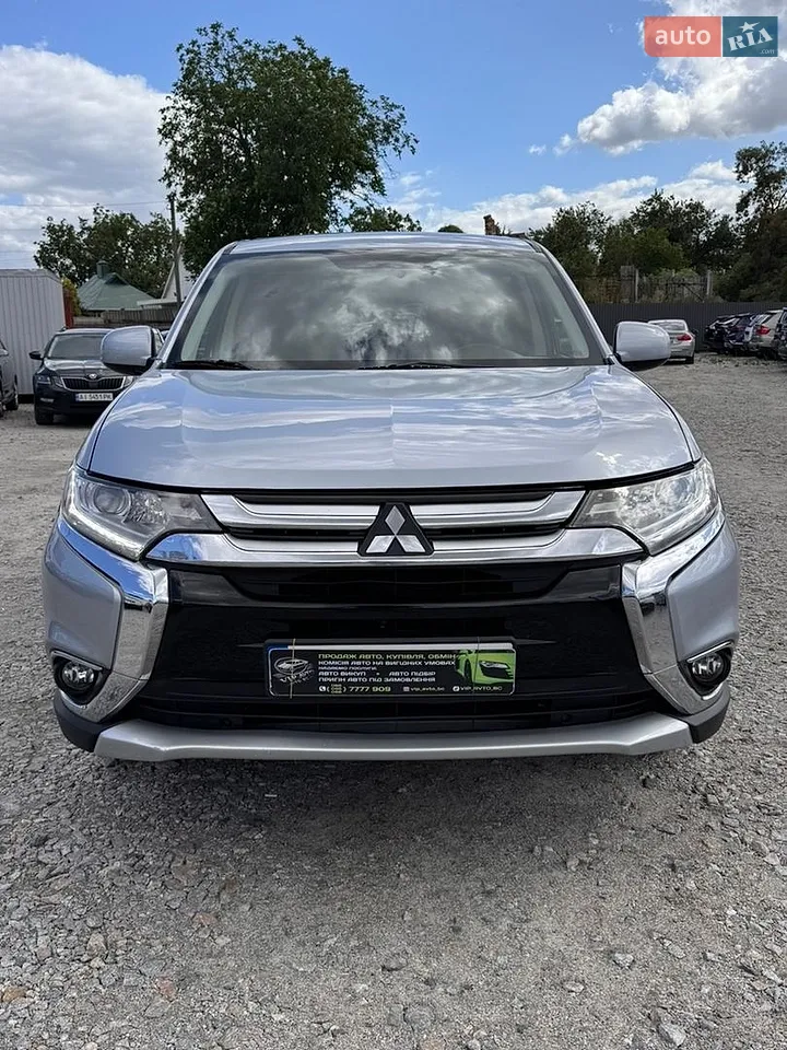 2016 Mitsubishi Outlander - мініатюра 33
