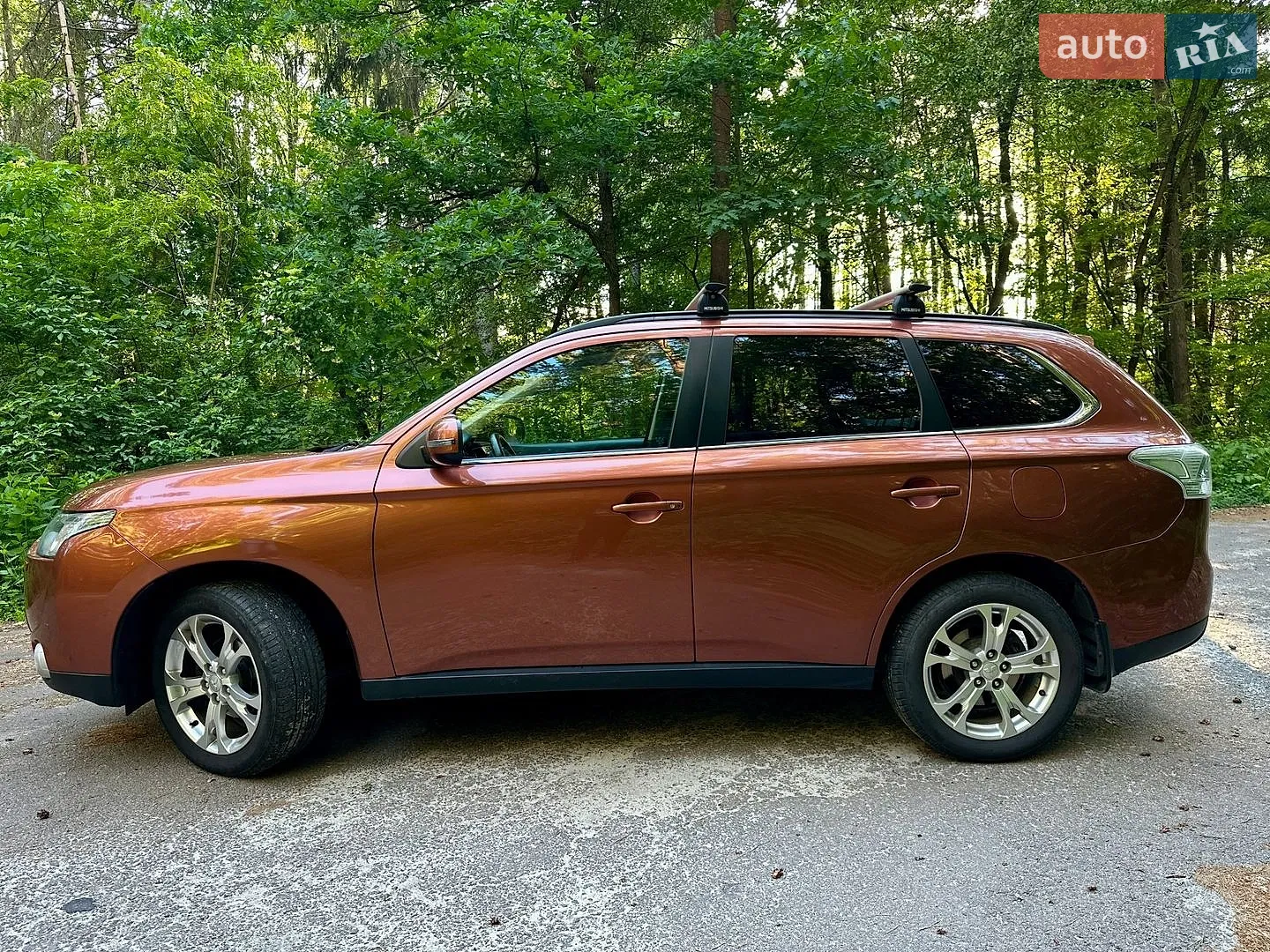 2014 Mitsubishi Outlander - мініатюра 3