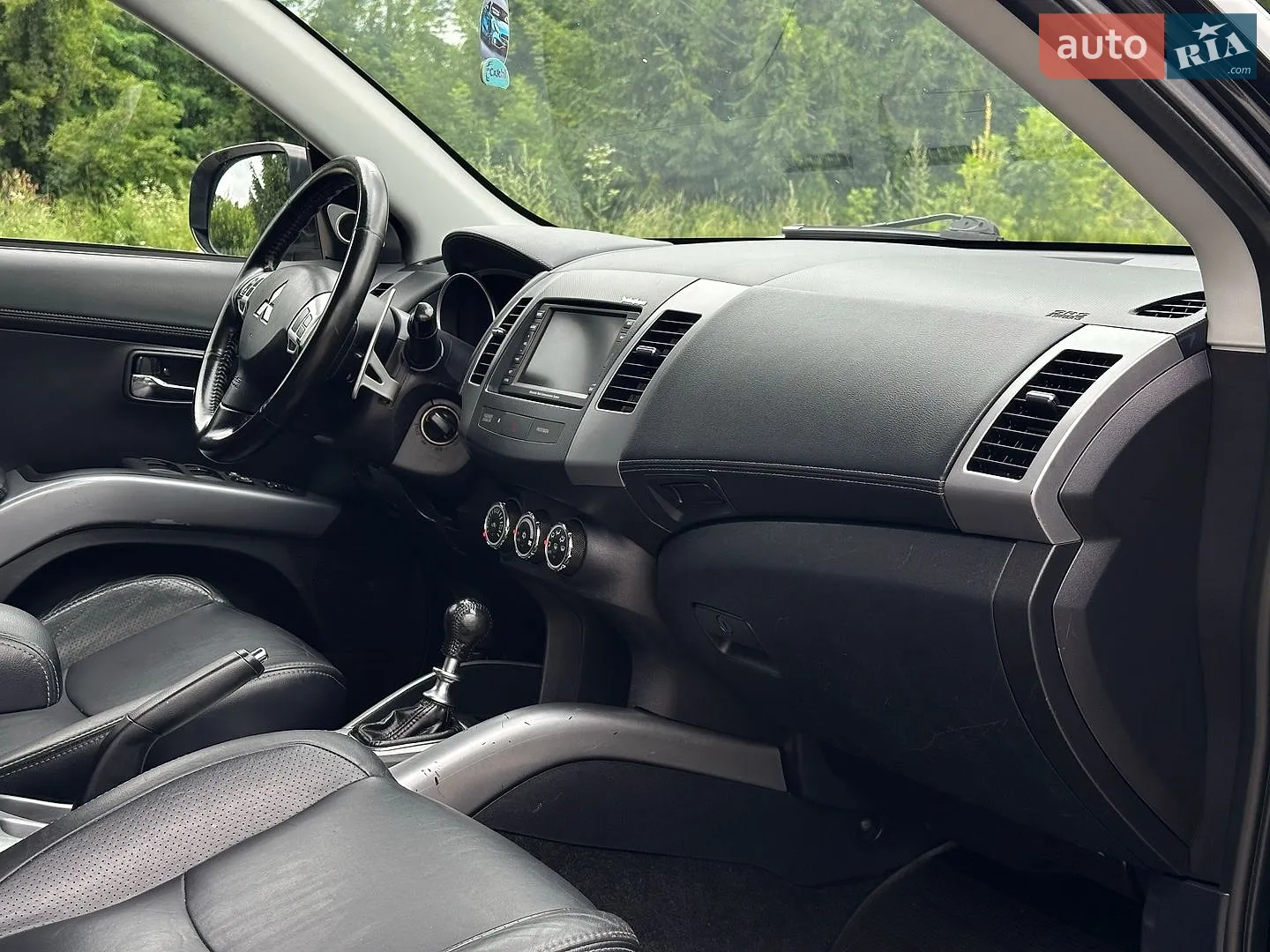 2011 Mitsubishi Outlander - мініатюра 31