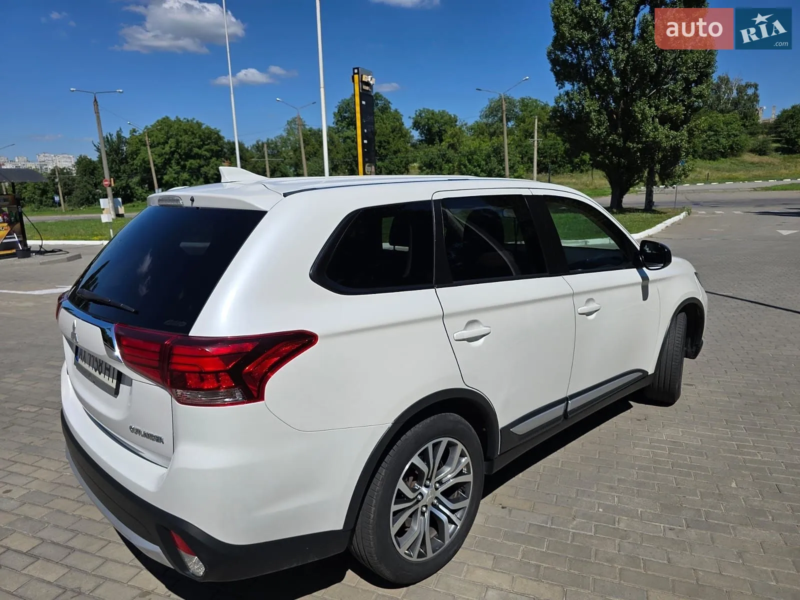 2018 Mitsubishi Outlander - мініатюра 7