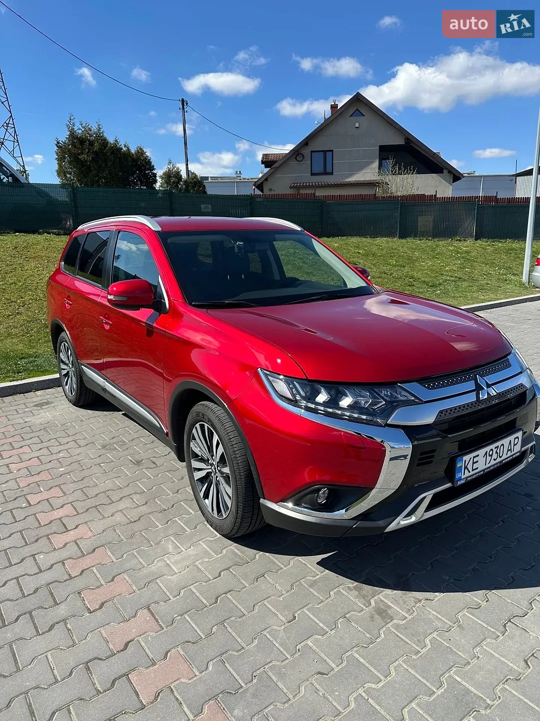 2021 Mitsubishi Outlander - мініатюра 3