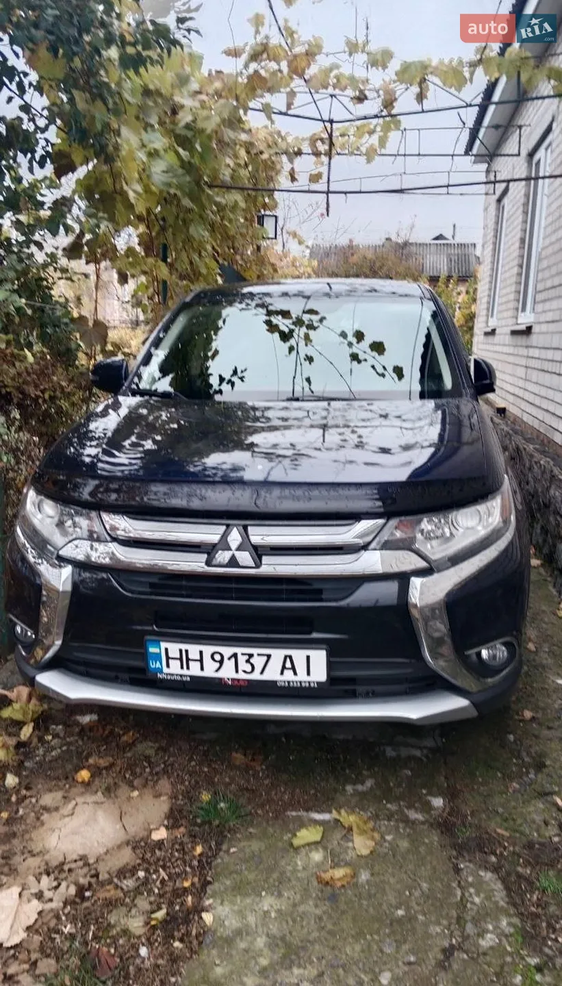 2016 Mitsubishi Outlander - мініатюра 6