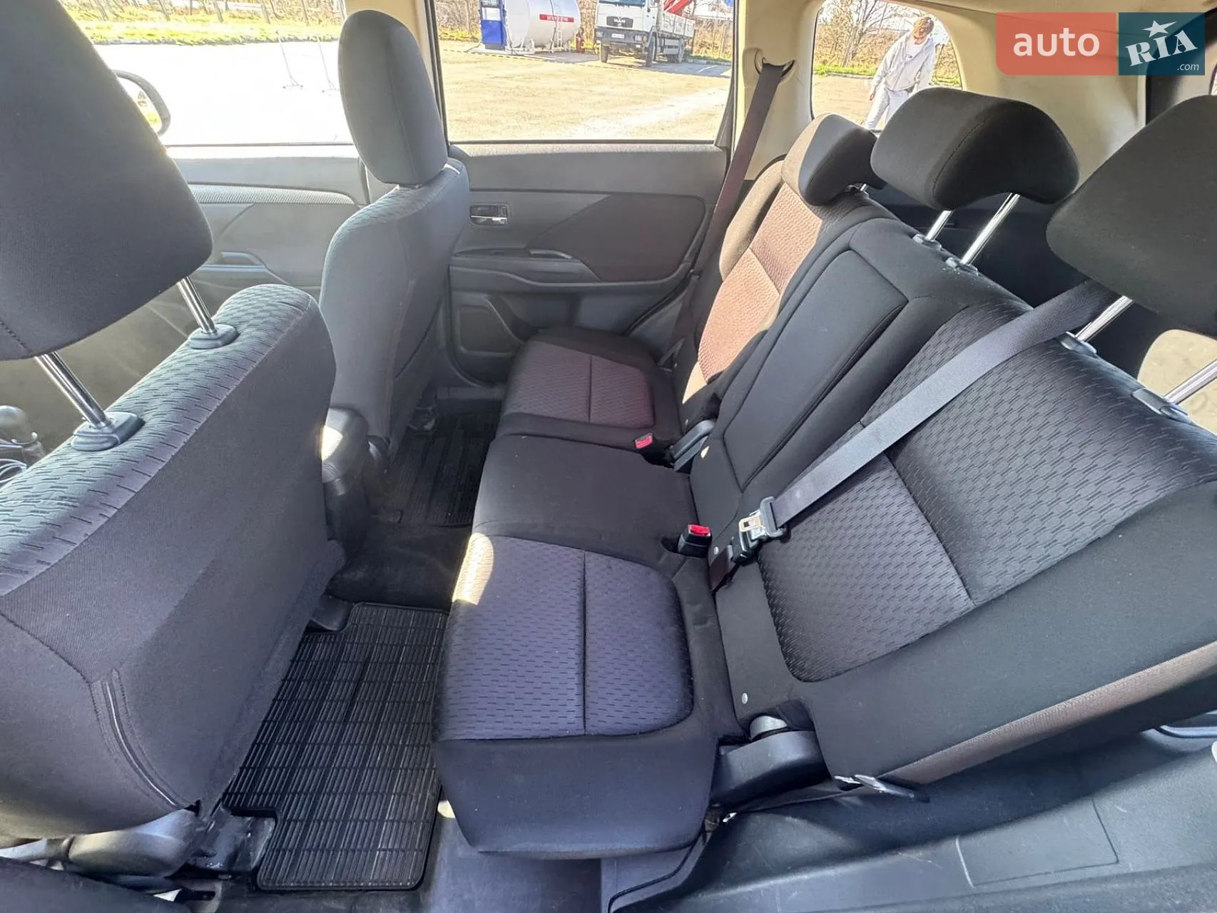 2012 Mitsubishi Outlander - мініатюра 9