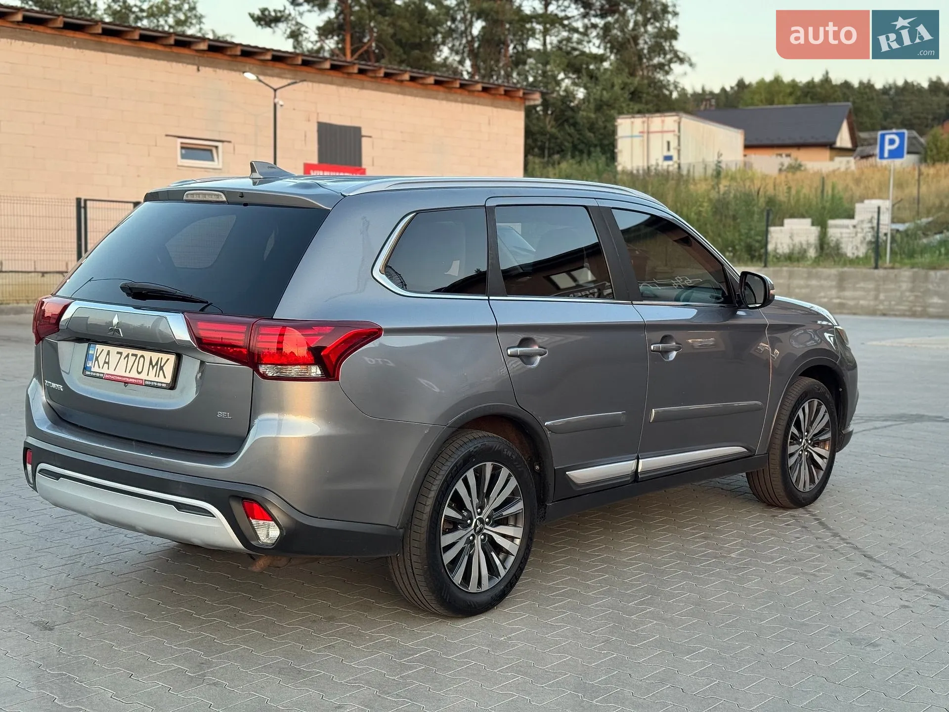 2020 Mitsubishi Outlander - мініатюра 15
