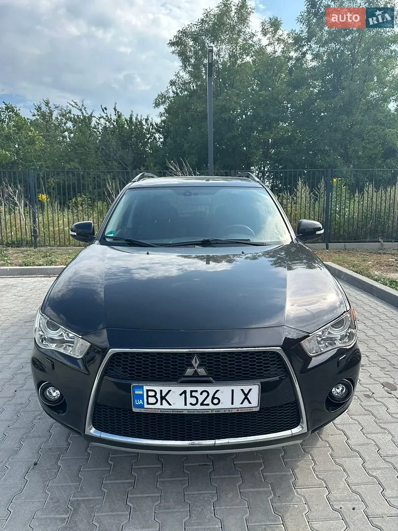 2011 Mitsubishi Outlander - мініатюра 3