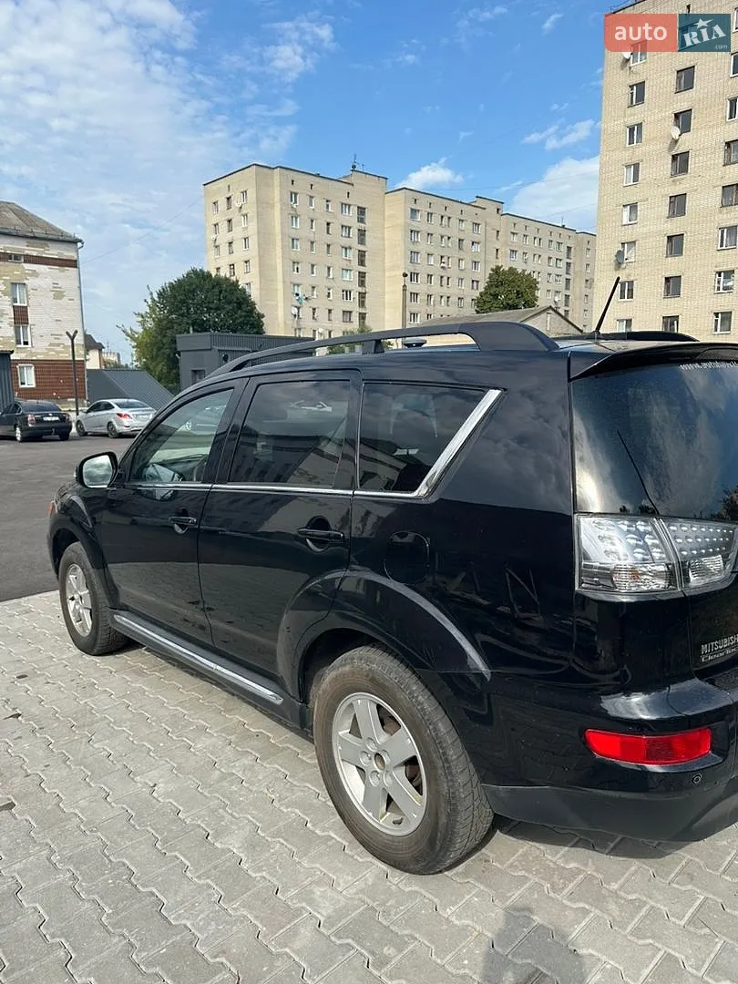 2011 Mitsubishi Outlander - мініатюра 13