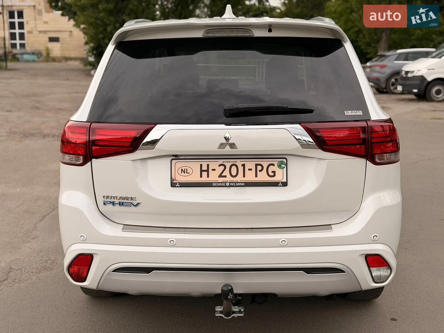 2020 Mitsubishi Outlander - мініатюра 5