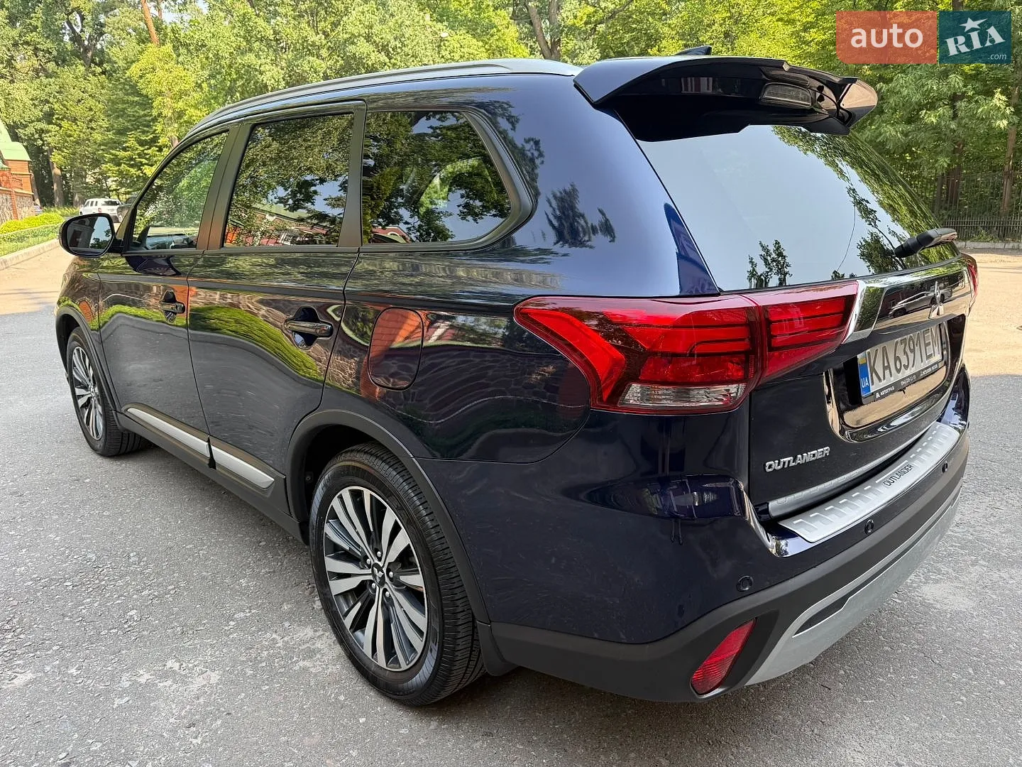 2021 Mitsubishi Outlander - мініатюра 7
