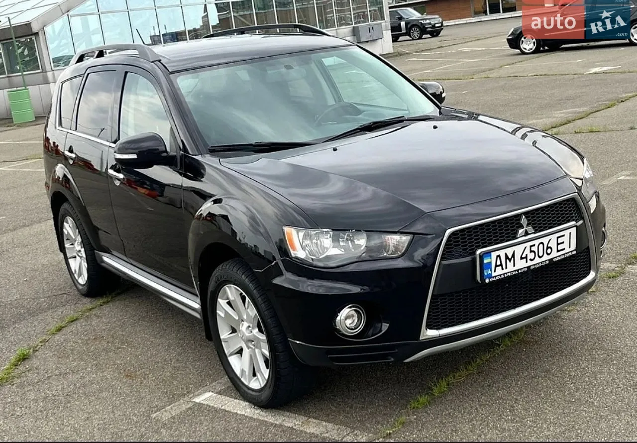 2013 Mitsubishi Outlander - мініатюра 7